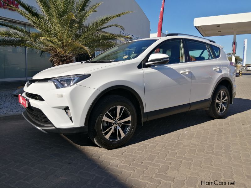 Toyota RAV4 2.0 GX 2WD (51M) in Namibia