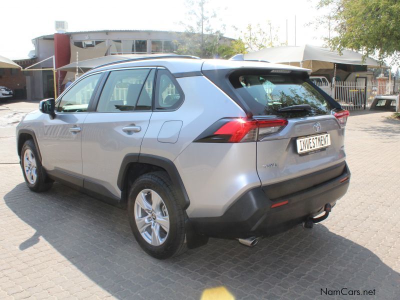 Toyota RAV4 2.0I A/T GX 4X2 in Namibia