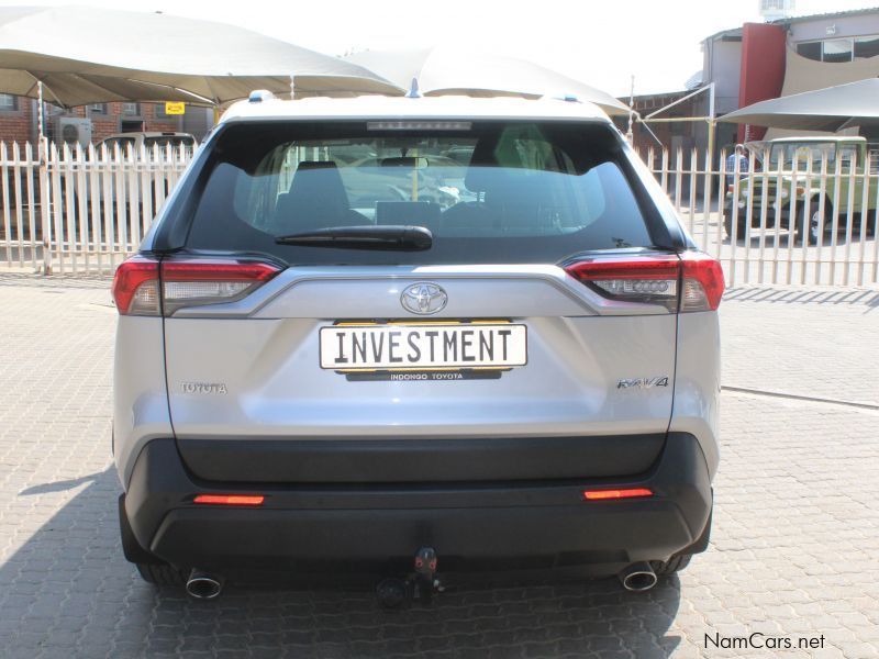 Toyota RAV4 2.0I A/T GX 4X2 in Namibia