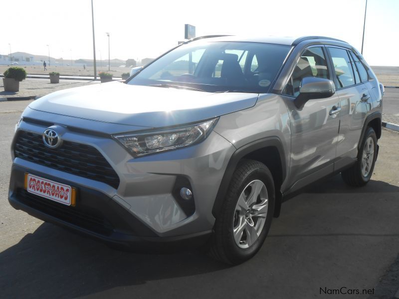 Toyota Rav 4   2.0 Gx Cvt  2wd in Namibia