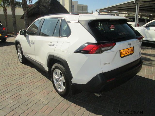 Toyota Rav 4 CVT GX in Namibia