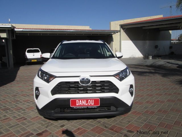 Toyota Rav 4 GX CVT in Namibia