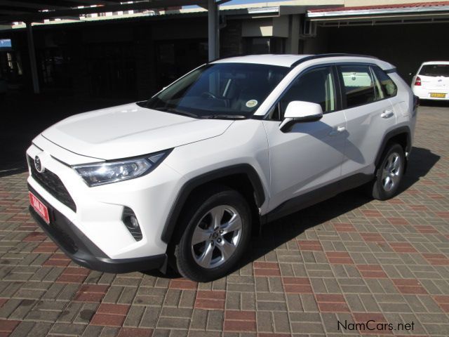 Toyota Rav 4 GX CVT in Namibia