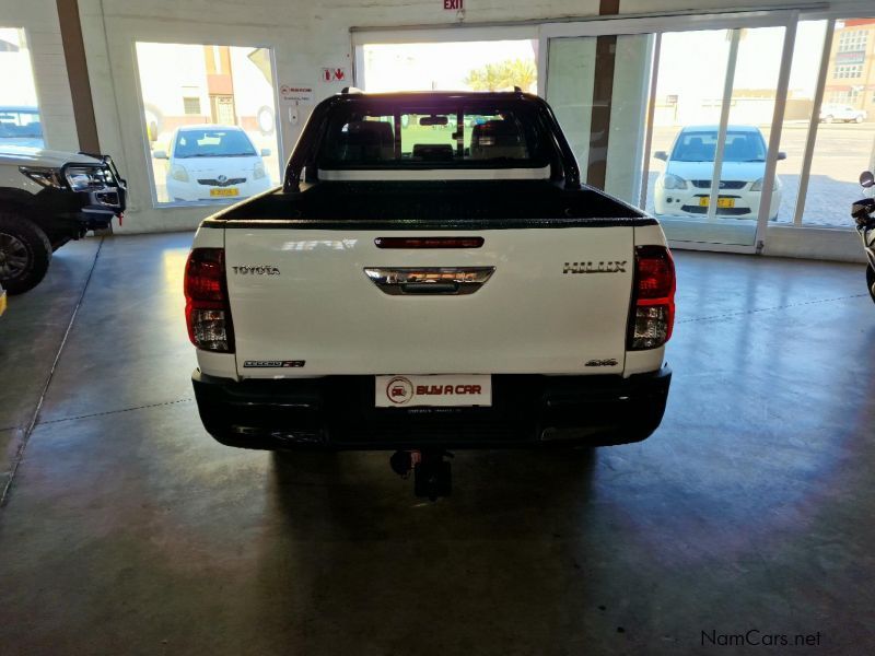 Toyota TOYOTA HILUX 2.8 GD-6 LEGEND 50 M/T in Namibia