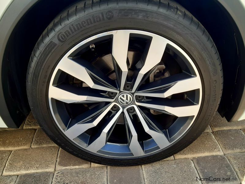 Volkswagen TIGUAN 2.0 TSi DSG 4 MOTION R-LINE in Namibia