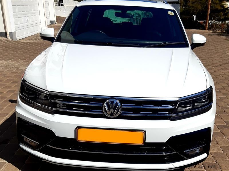 Volkswagen TIGUAN 2.0 TSi DSG 4 MOTION R-LINE in Namibia