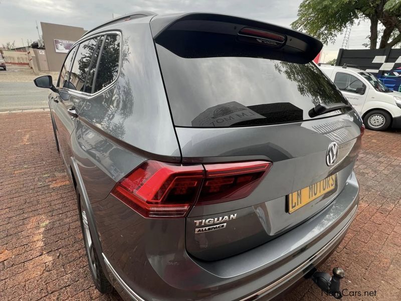 Volkswagen Tiguan 2.0 TSI C/Line DSG 4 Motion All Space in Namibia