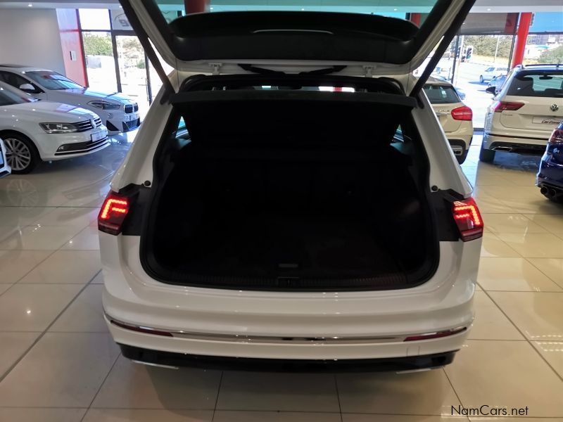 Volkswagen Tiguan 2.0 TSI DSG 4Motion Highline 162kw R-Line in Namibia