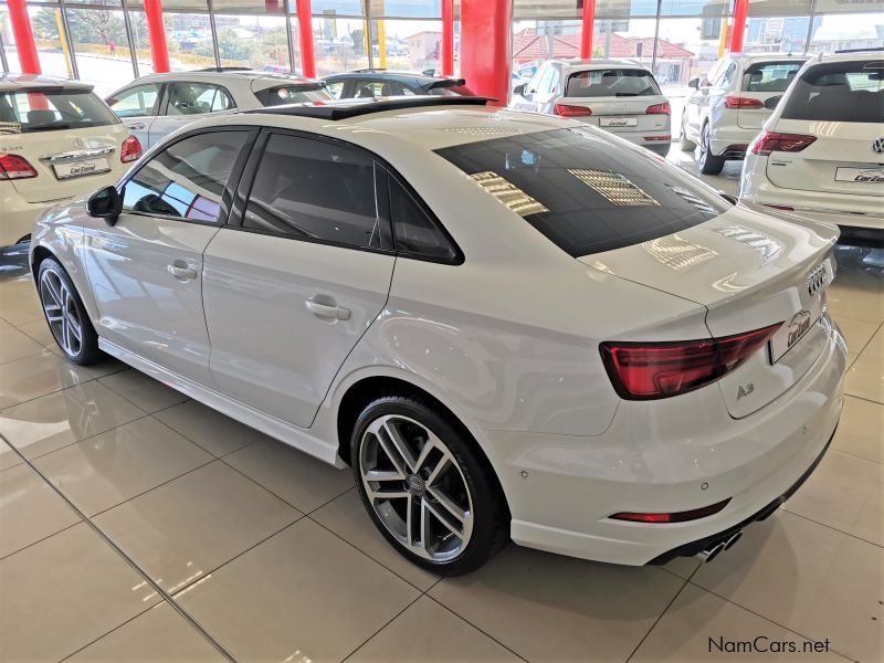 Audi A3 Sedan 2.0 TFSI S-Tronic 140Kw S-Line (40TFSI)  Black Edition in Namibia