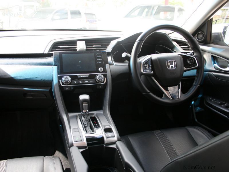Honda Civic 1.8 Elegance CVT in Namibia