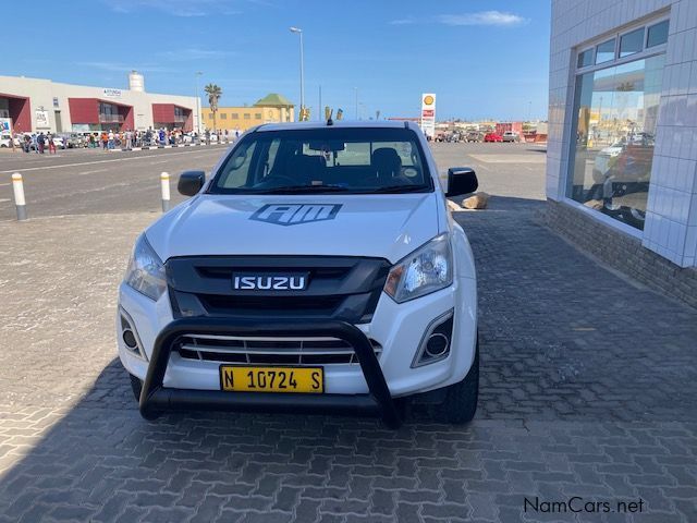 Isuzu D-MAX 250 4X2 AUTO in Namibia