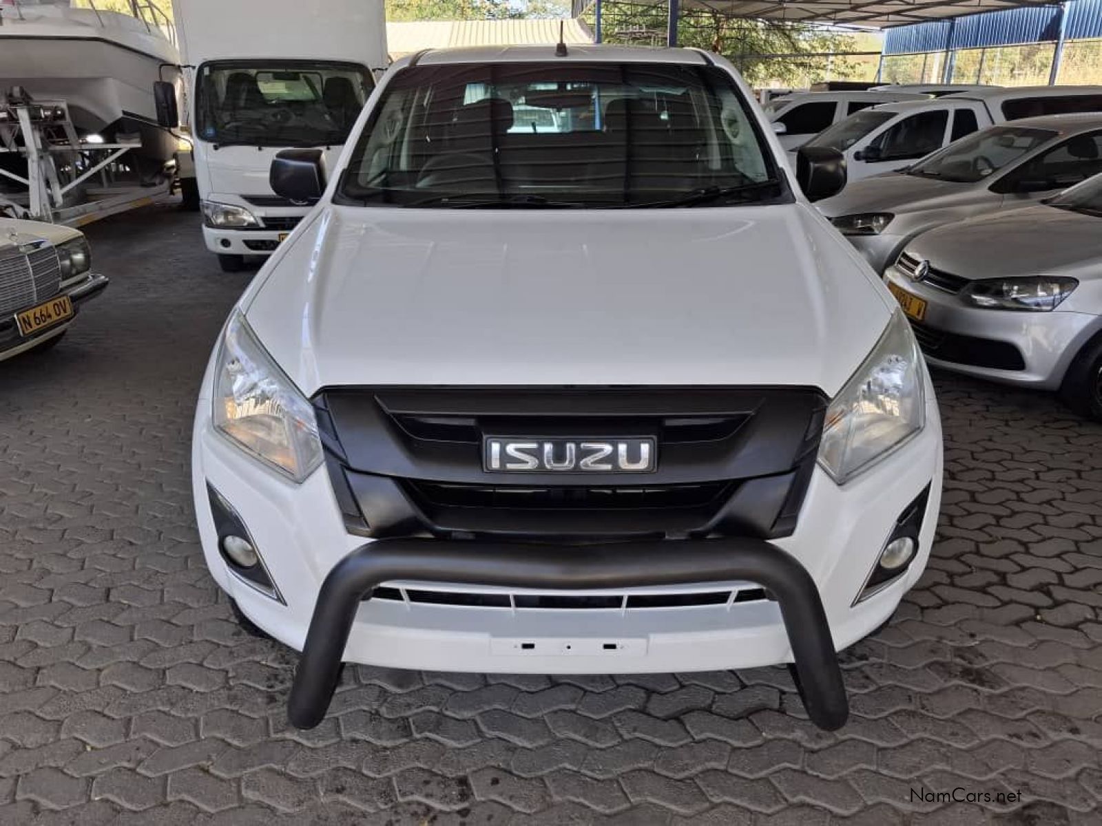 Used Isuzu KB250 D MAX D CAB 4X4 HI RIDER 2020 KB250 D MAX D CAB 4X4