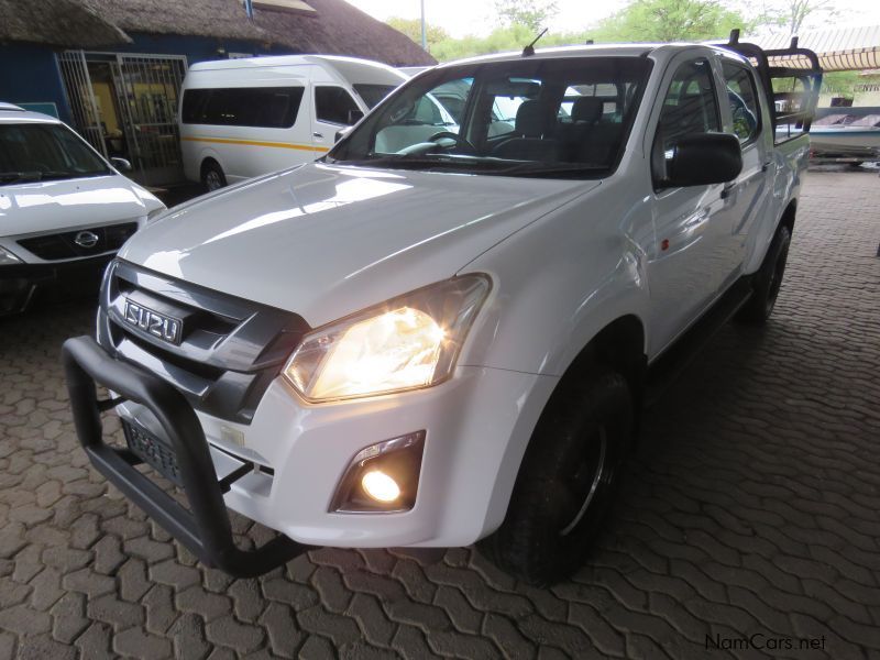 Isuzu KB250 D-MAX HI-RIDER 4X4 in Namibia