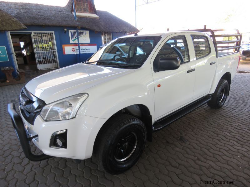 Isuzu KB250 D-MAX HI-RIDER 4X4 in Namibia