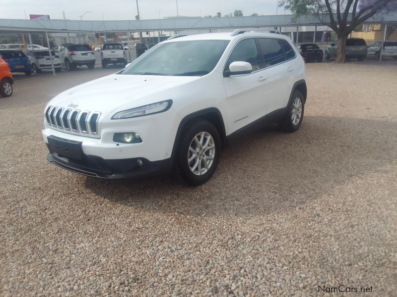 Jeep Cherokee 2.4 Longitude Auto in Namibia