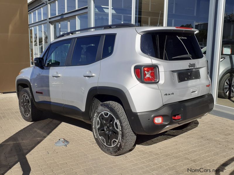 Jeep Renegade 2.4i TrailHawk A/T 4x4 in Namibia