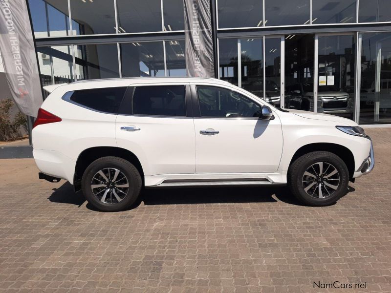 Mitsubishi PAJERO SPORT 4x4 in Namibia