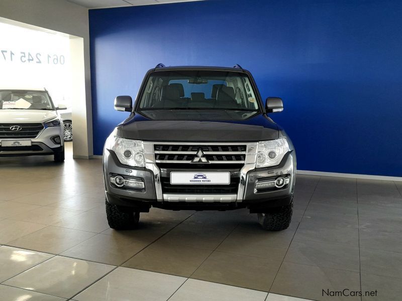 Mitsubishi Pajero 3.2 DID GLS SWB AT 4X4 in Namibia