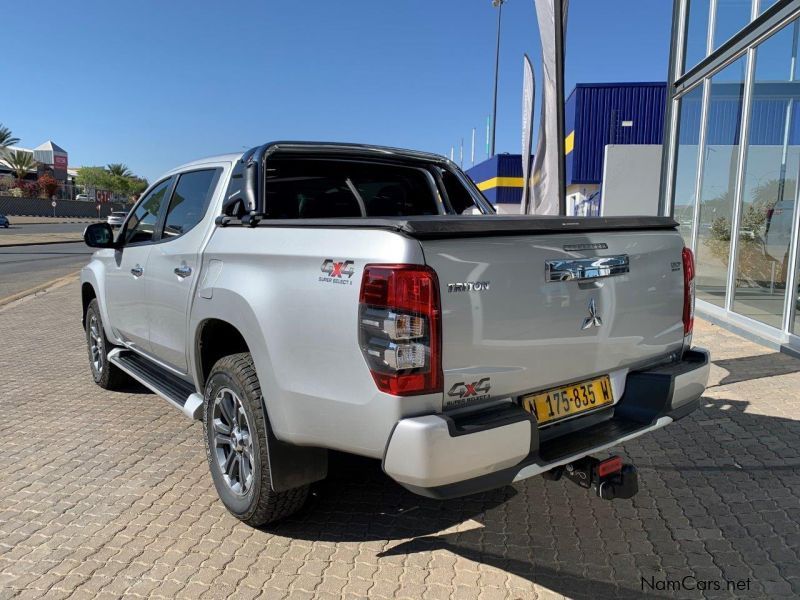 Mitsubishi TRITON 4x4 AUTO in Namibia