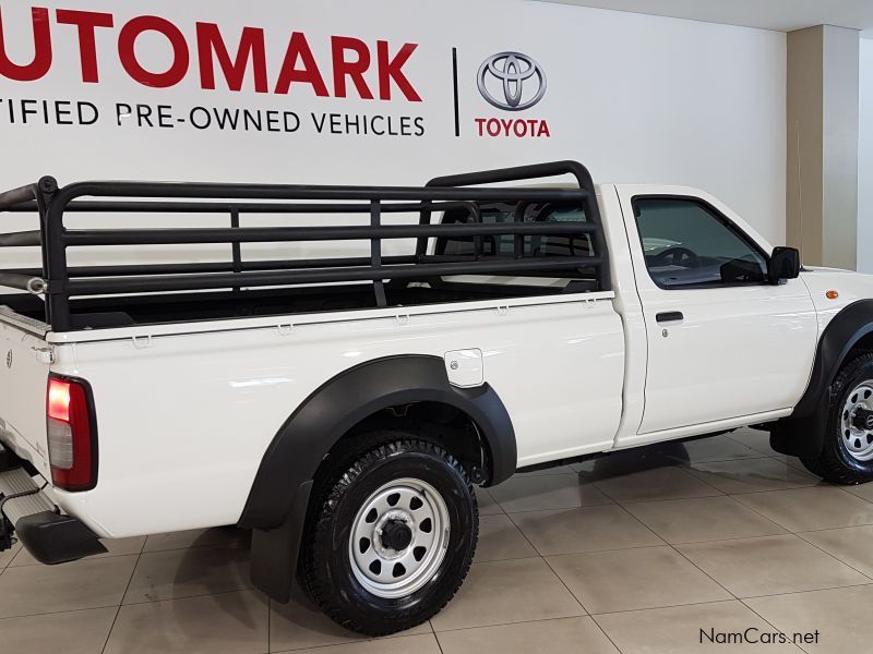 Nissan Hardbody Np300 2.5 Tdi Lwb 4x4 P/u S/c in Namibia