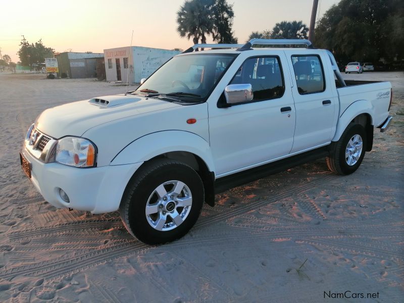 Nissan NP300 2.5, Yd25, 4x4 in Namibia
