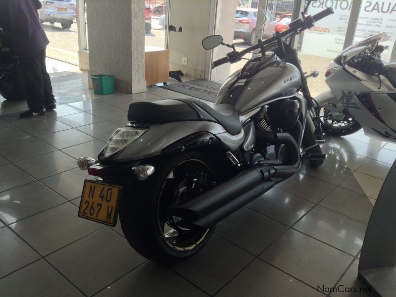 Suzuki VZR 1800 BZ Boulevard in Namibia