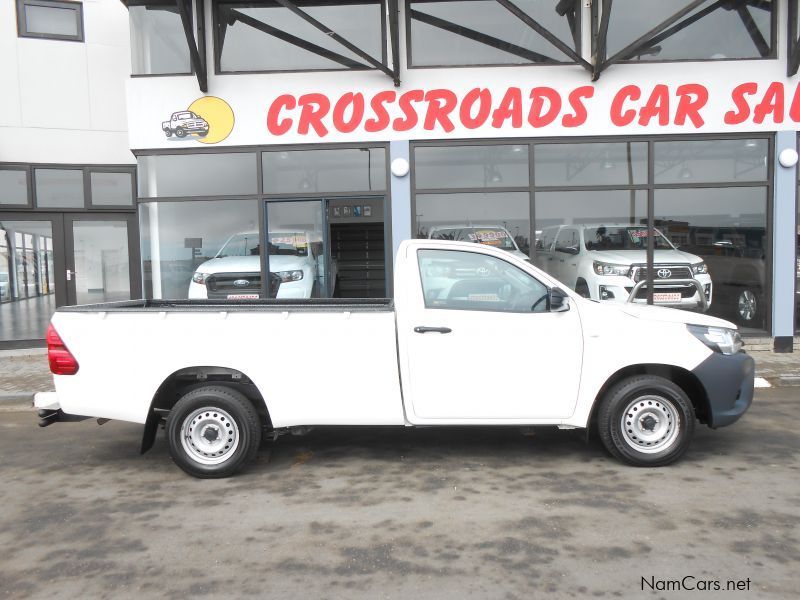 Toyota HILUX 2.0 VVTI LWB in Namibia