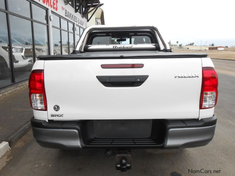 Toyota HILUX 2.4  SRX E/CAB 4X2 R/B in Namibia