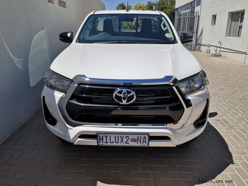 Toyota HILUX 2.4 SC RAIDER 4x2 in Namibia