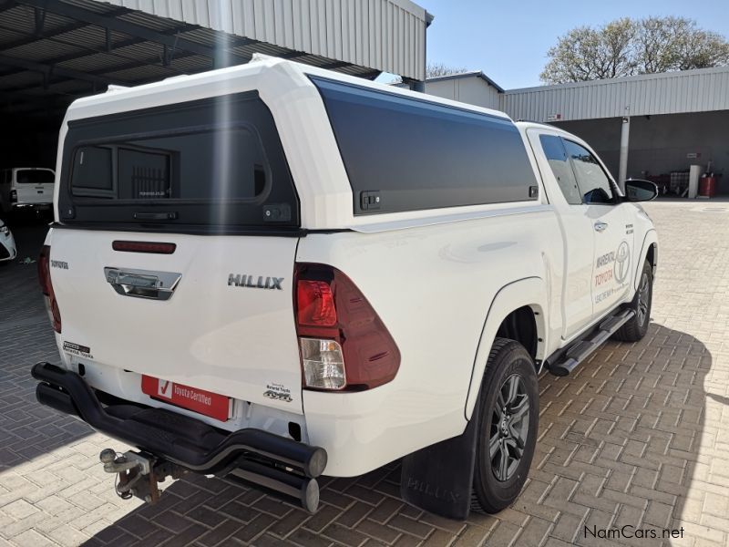 Toyota HILUX 2.8 EC 4X4 LEGEND 50 MT in Namibia