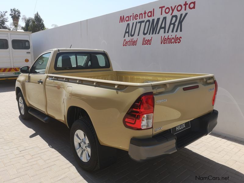 Toyota HILUX SC 2.4 4X4 M/T in Namibia