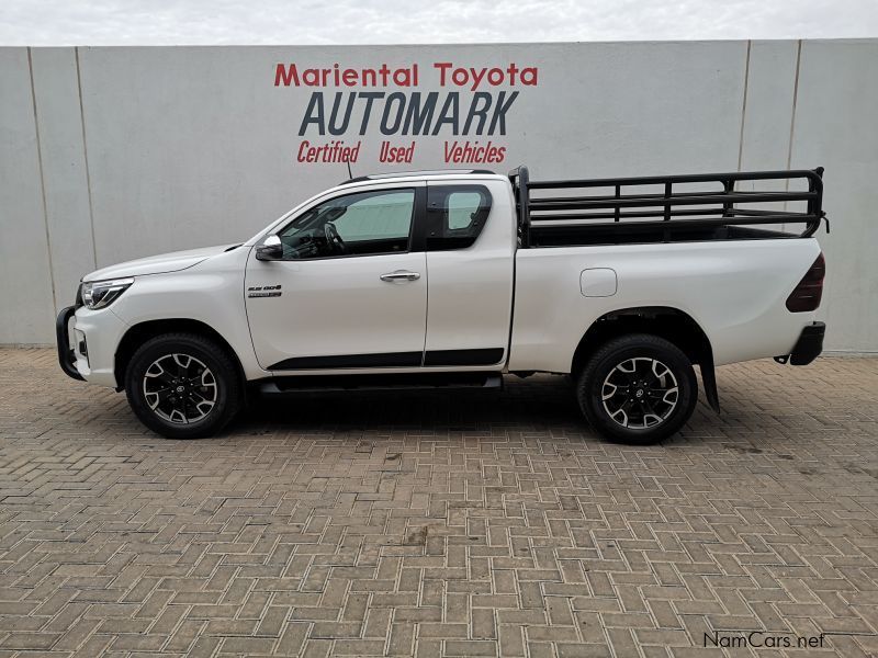 Toyota HILUX XC 2.8 4X4 AT LEGEND 50 in Namibia