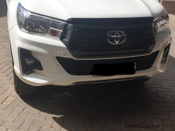 Toyota Hilux 2.4 4x4 D/C A/T SRX in Namibia