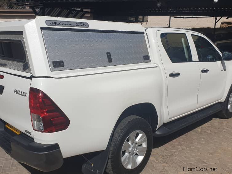 Toyota Hilux 2.4 4x4 D/C A/T SRX in Namibia