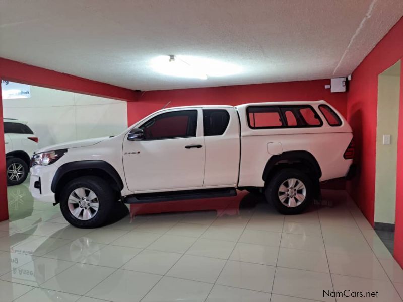 Toyota Hilux 2.4GD6 SRX E/C 4x2 AT in Namibia