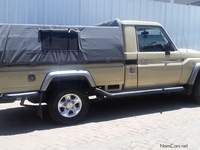 Toyota Land Cruiser 4.2 Diesel SC in Namibia