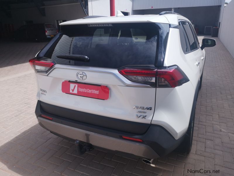Toyota RAV 4 2.5 VX in Namibia
