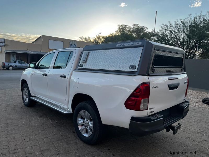 Toyota TOYOTA HILUX 2.4 SRX 4X4 A/T P/U D/C in Namibia
