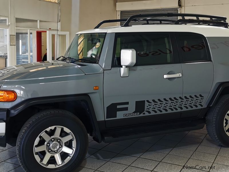 Toyota toyota fj cruiser in Namibia