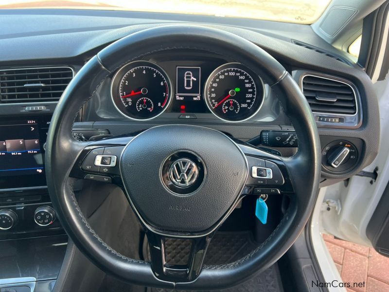 Volkswagen Golf VII 1.4 TSi DSG Comfortline in Namibia