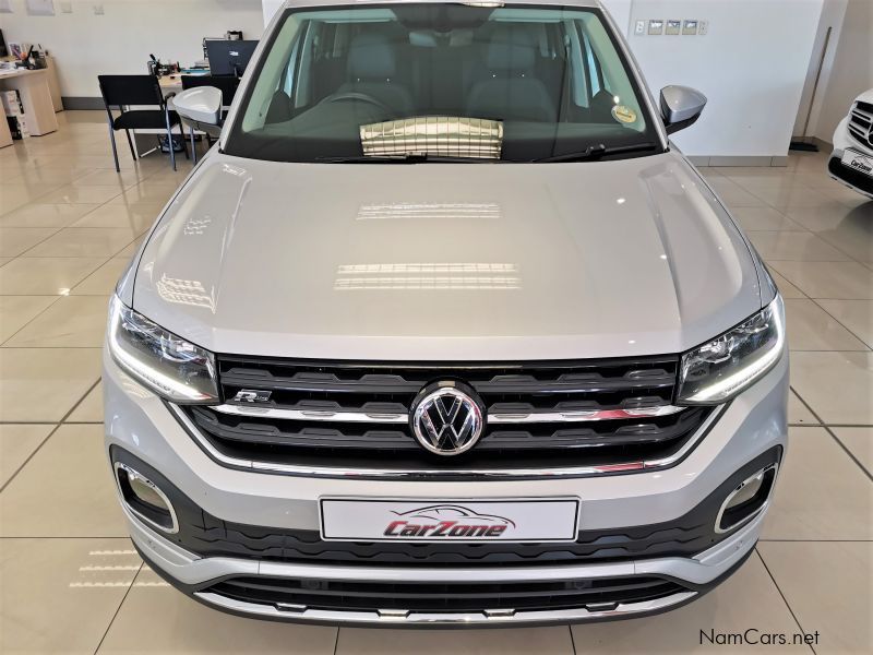 Volkswagen T-Cross 1.0 TSI Highline DSG 85Kw R-Line in Namibia