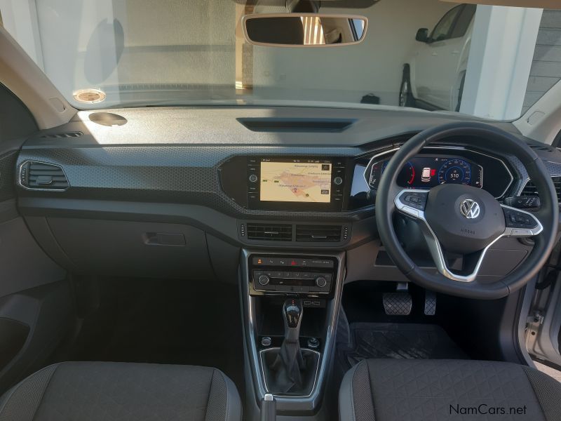 Volkswagen T Cross 1.0 tsi Highline in Namibia