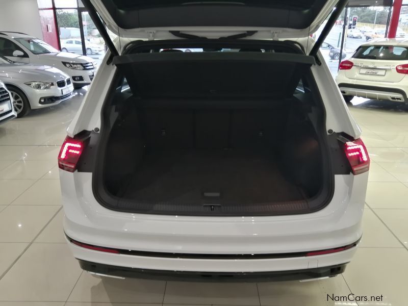 Volkswagen Tiguan 2.0 TSI DSG 4Motion Highline 162kw R-Line Black Edition in Namibia