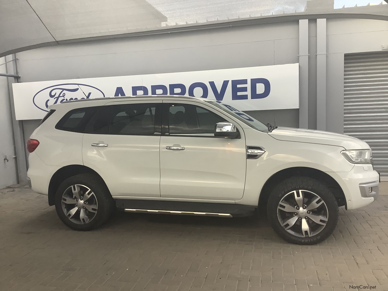 Ford EVEREST 20D BI TURBO LTD 4x4 in Namibia