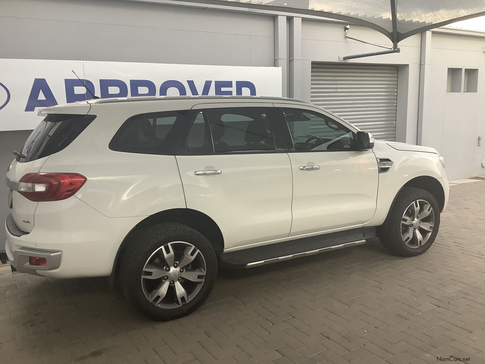 Ford EVEREST 20D BI TURBO LTD 4x4 in Namibia