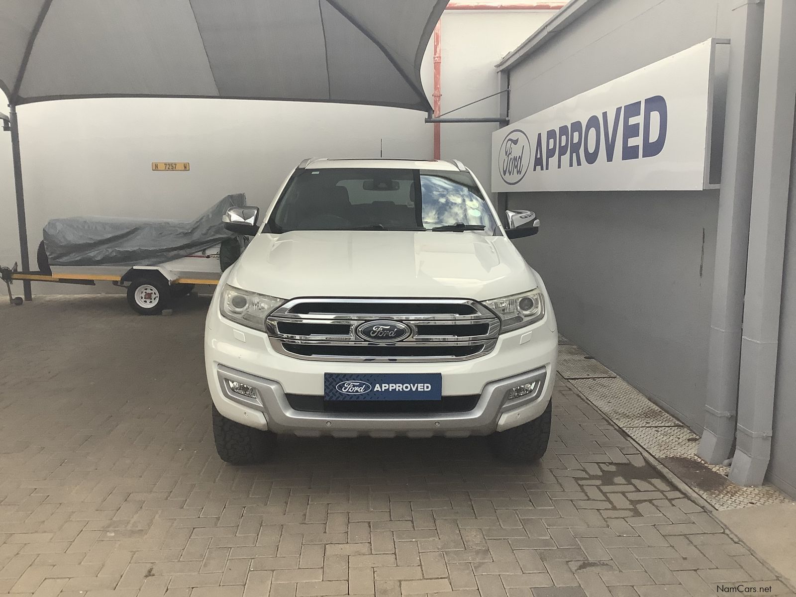 Ford EVEREST 20D BI TURBO LTD 4x4 in Namibia