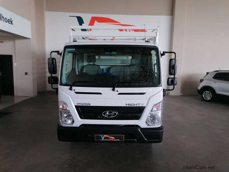 Hyundai Mighty EX8 LWB Dropside A/C in Namibia