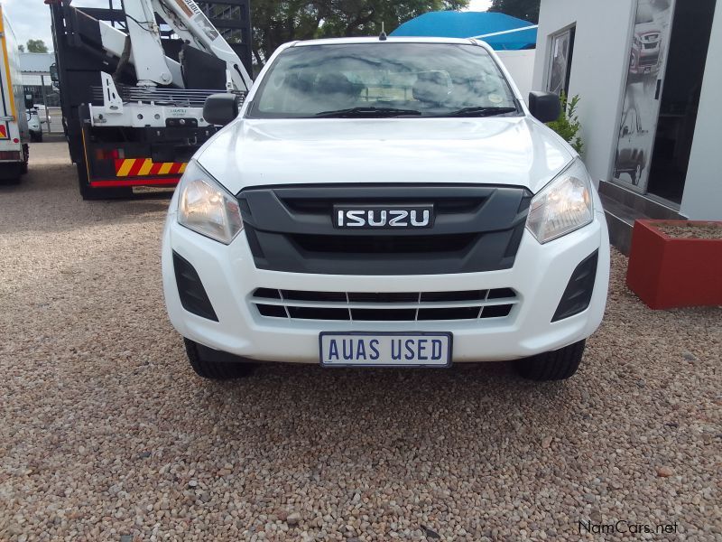 Isuzu D-MAX 250 4x4 HiRider D/CAB in Namibia