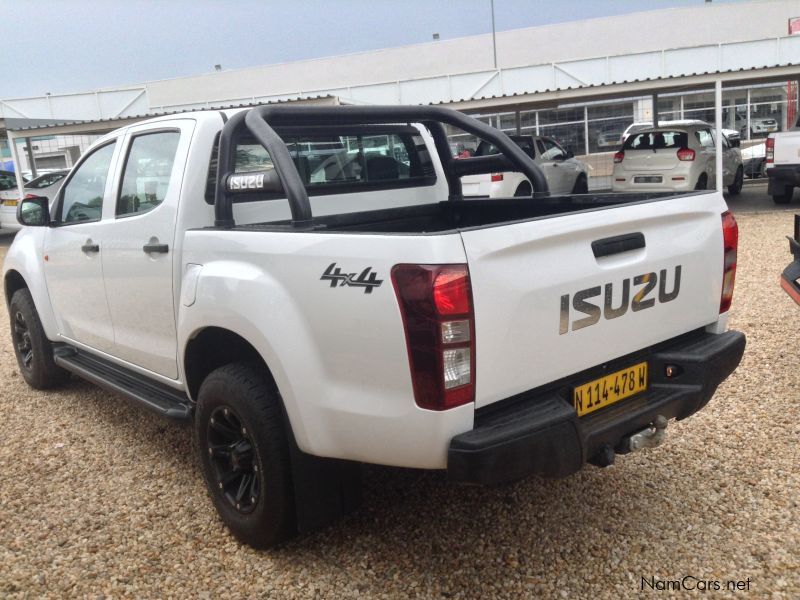 Isuzu D-MAX 250 4x4 HiRider D/CAB in Namibia