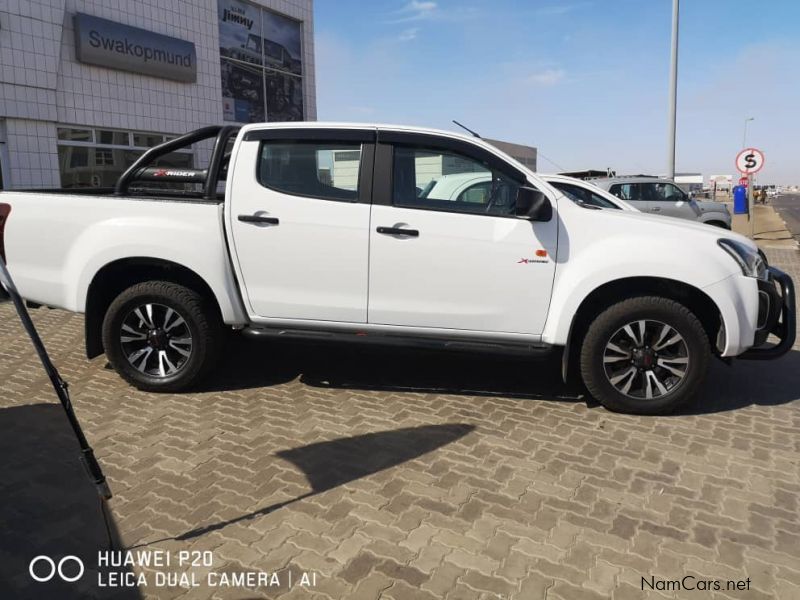 Isuzu ISUZU D-MAX 250 X-RIDER 4X2 auto in Namibia